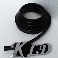 KLD black piping of speaker cabinet